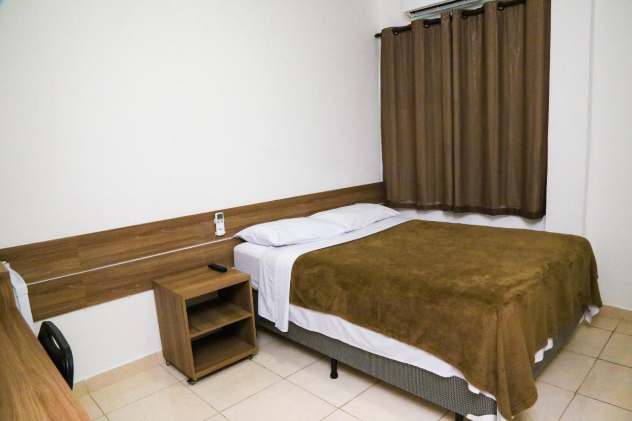 Kaluff Hotel Itaboraí Esterno foto